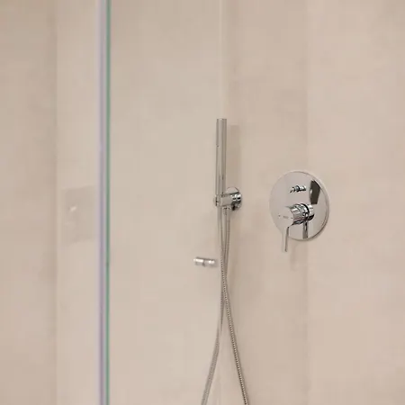 Renovato Deluxe 아파트